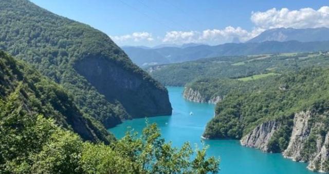 Studio mansardé 18 m2 climatisé avec piscine privée Gresse-en-Vercors Exterior foto